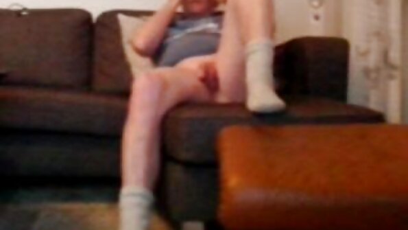 ایک شہوانی، شہوت انگیز گدا کے ساتھ لڑکی اس کے پیچھے بہت groped سے محبت کرتا ہے